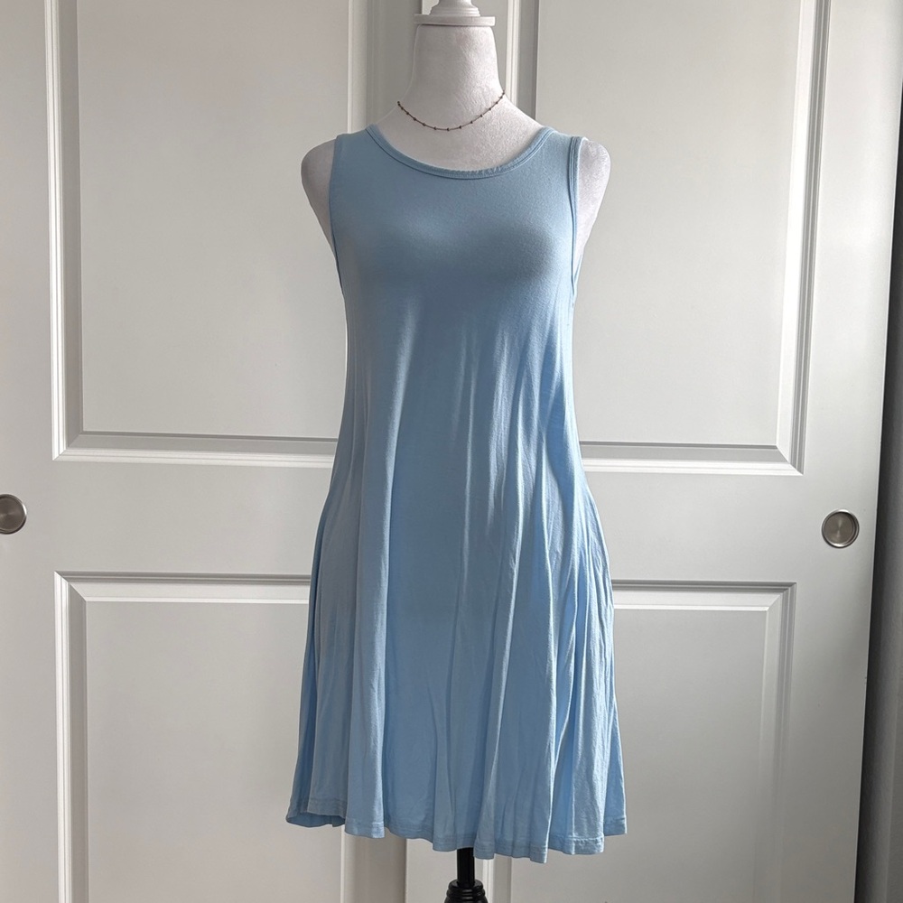 Sleeveless Light Blue Midi Swing Dress w/Pockets